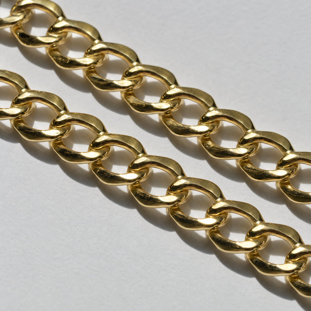 The Curb Link Bracelet | 3.5mm | 10K Yellow Gold