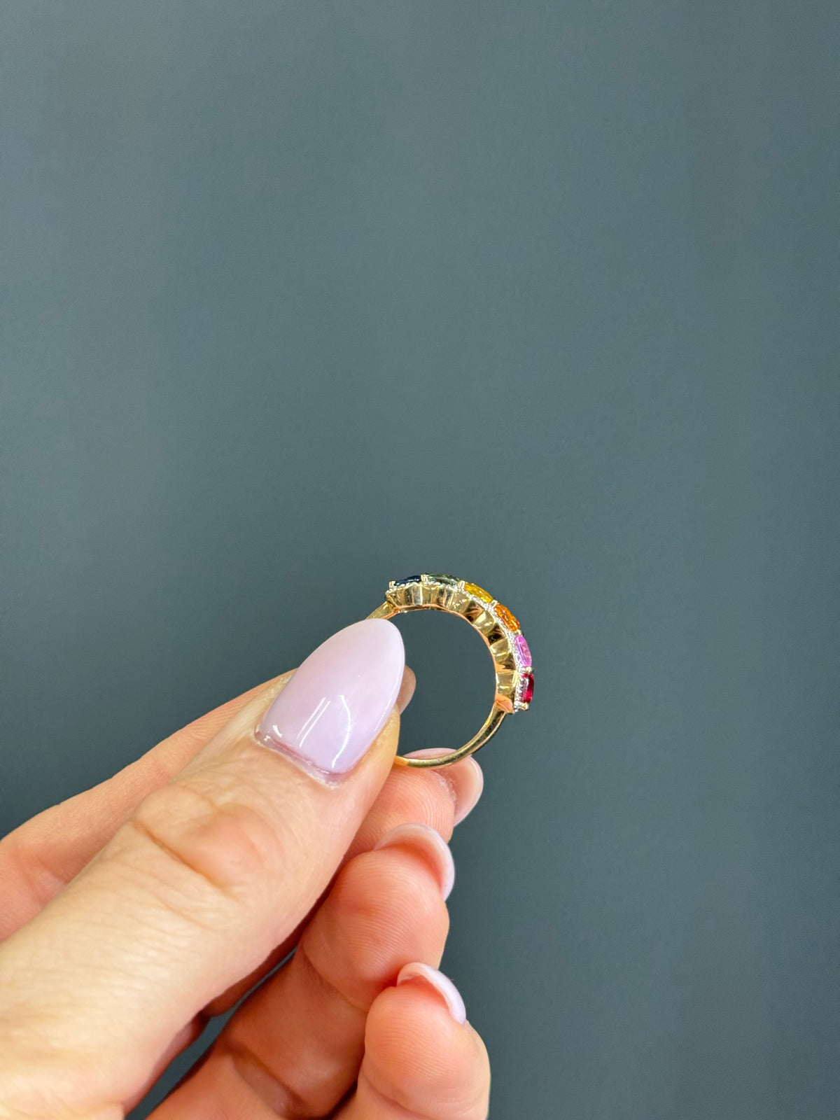 Estate 10k Yellow Gold & Natural Multi-Colored Sapphires and Diamond Puffy Ring