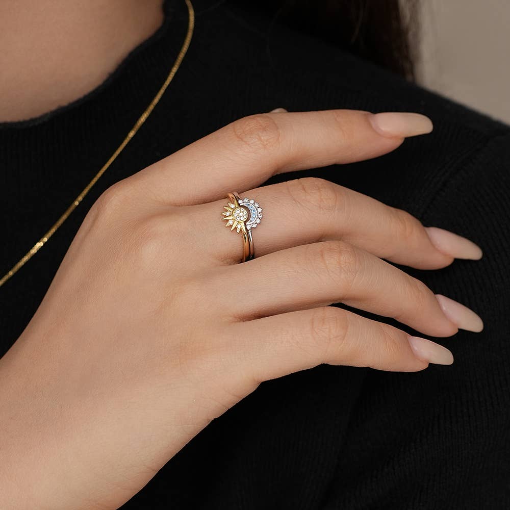S925 Sterling Silver Micro-Diamond Sun and Moon Couple Ring: Silver size N