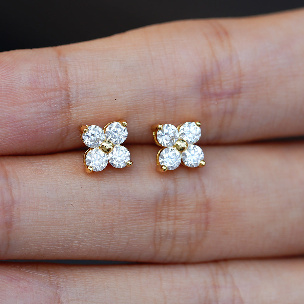 Four-leaf clover Moissanite Stud Earrings
