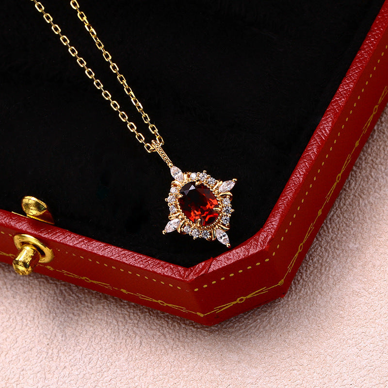 Vintage Oval Garnet Necklace