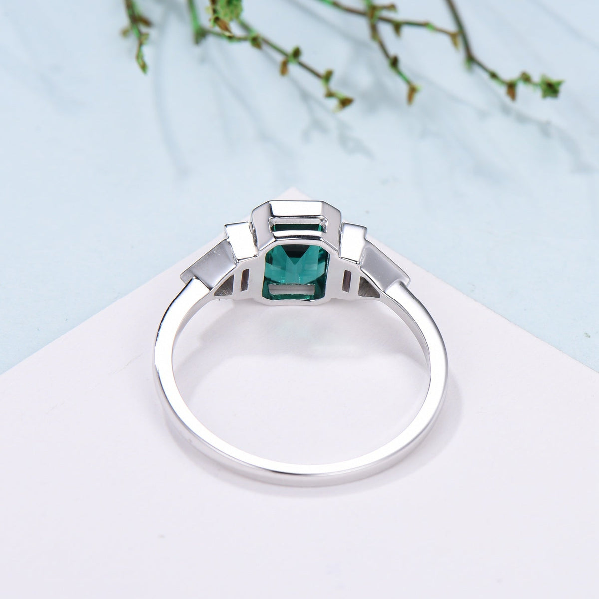 Five Stone Bezel Set Emerald Cut Emerald Engagement Ring Retro Baguette Opal Trillion Moissanite Wedding Ring Vintage Anniversary Ring Women