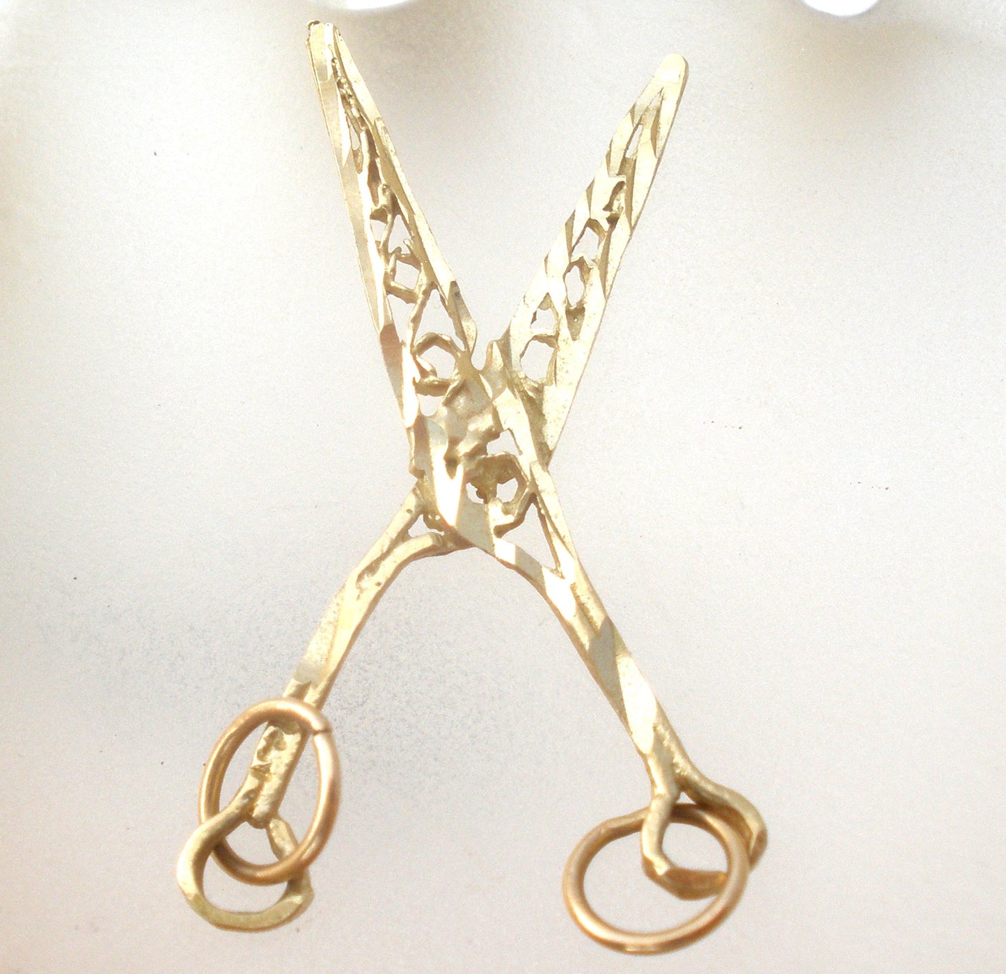 14K Yellow Gold Filigree Scissors Pendant