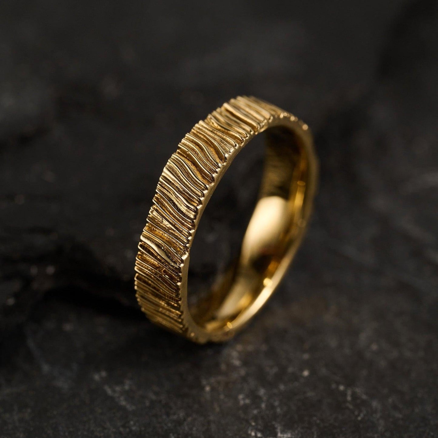 Oak Grain | 4MM Hand-Carved Wood Texture Men’s Wedding Band