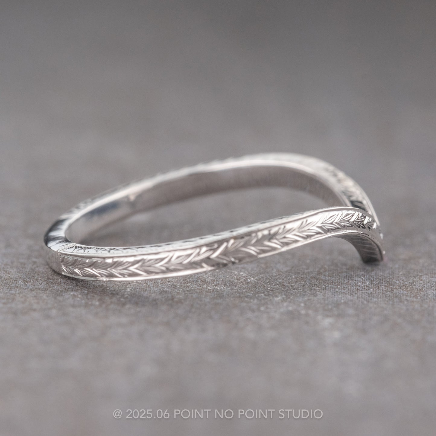 Viola Wedding Ring, 1 Salt and Pepper Diamond