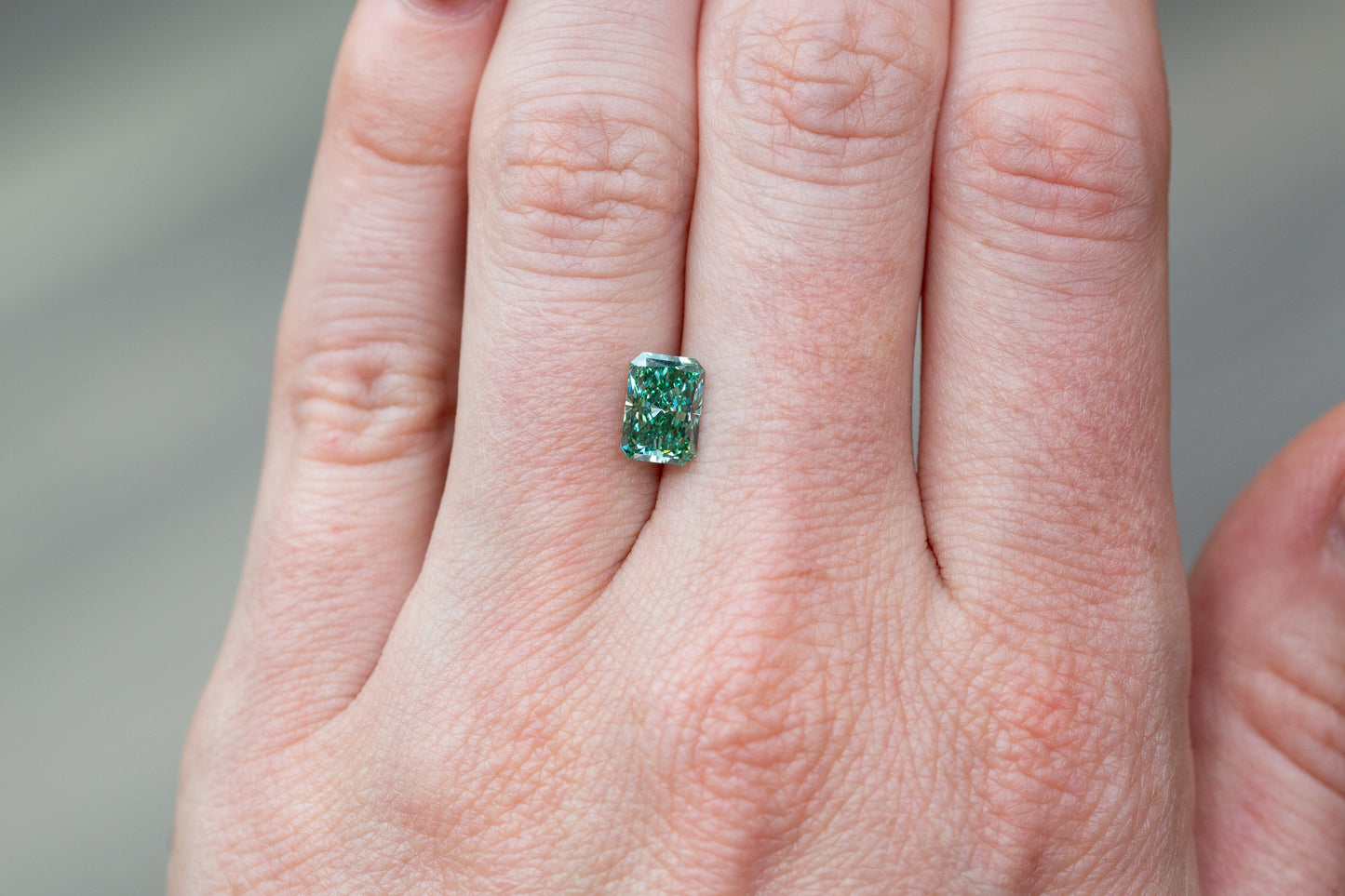1.55ct Radiant Cut Fancy Vivid Green Lab Diamond, VVS2