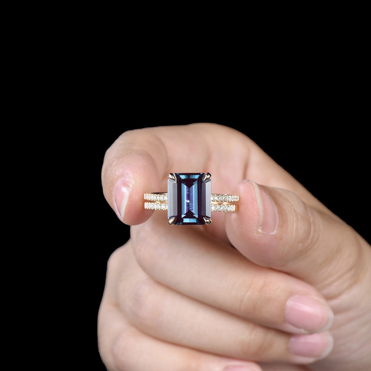 Hidden Halo Emerald Cut Alexandrite Engagement Ring Vintage 14K Rose Gold 6CT Alexandrite Diamond Wedding Ring Anniversary Gifts For Women