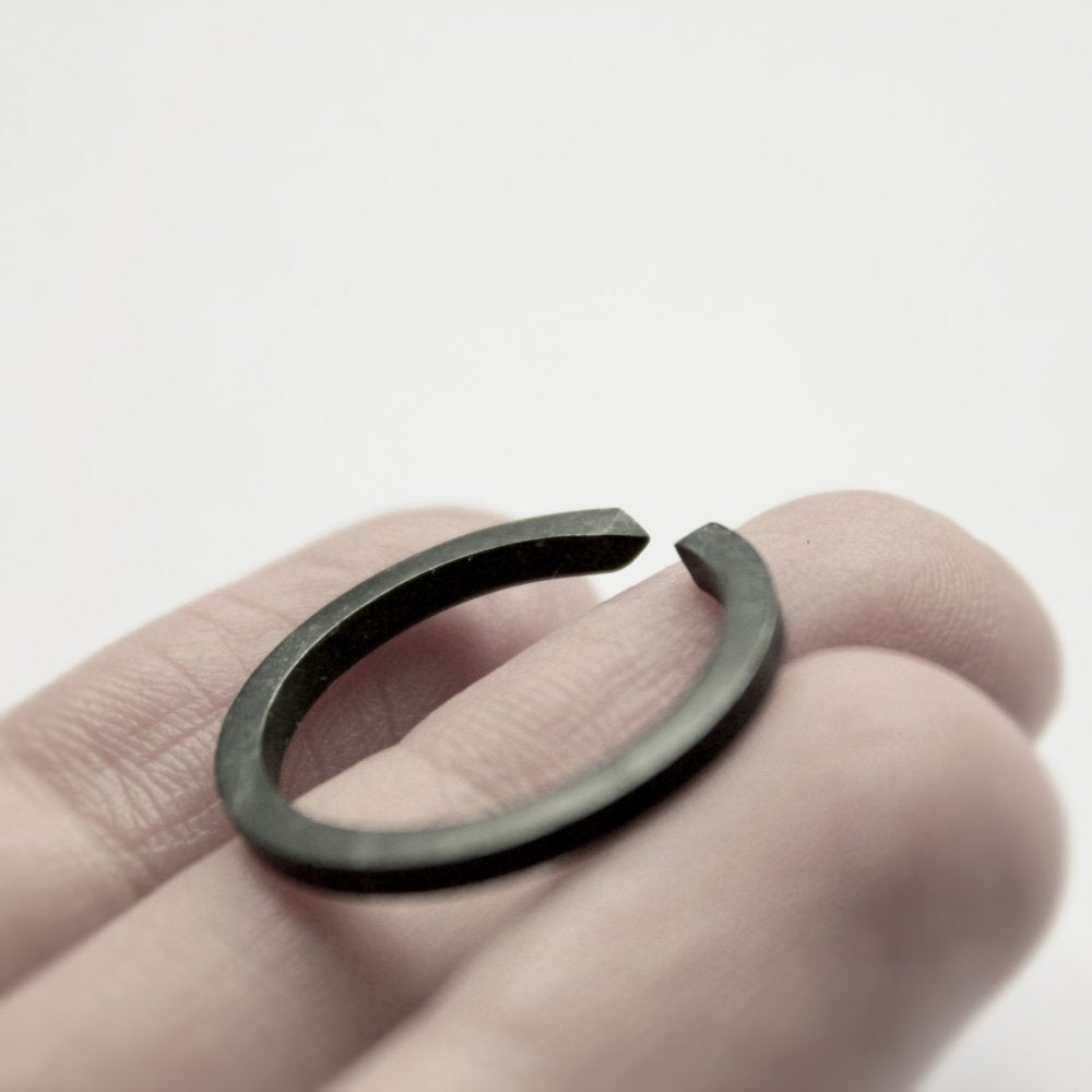 TWO CLOSE OXIDIZED RING