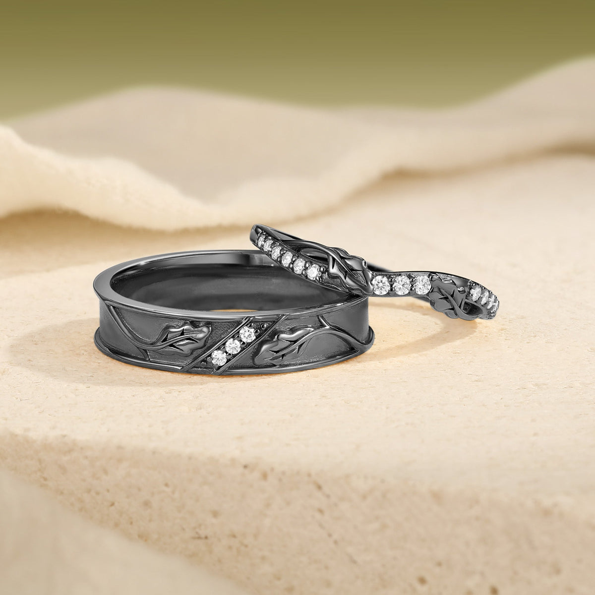 Oak Leaf Vine Moissanite Accent Couple Wedding Band