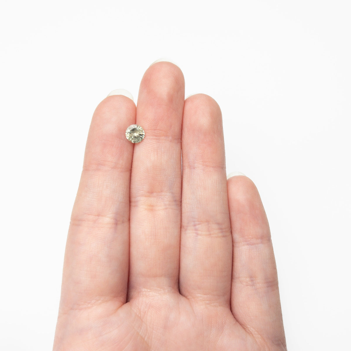 0.97ct 6.01x5.97x3.70mm Round Brilliant Sapphire 26141-29