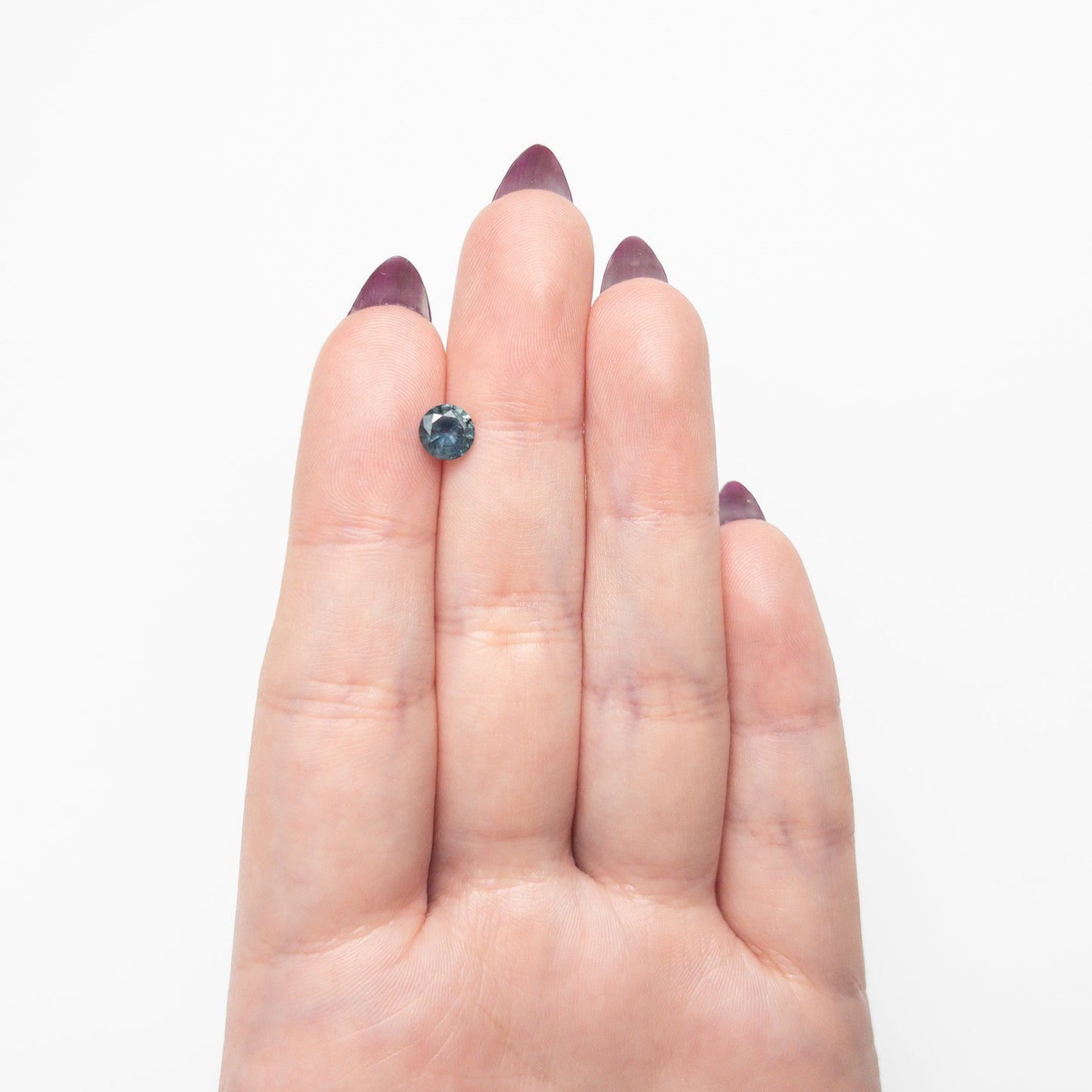 0.93ct 6.00x5.98x3.65mm Round Brilliant Sapphire 26526-12