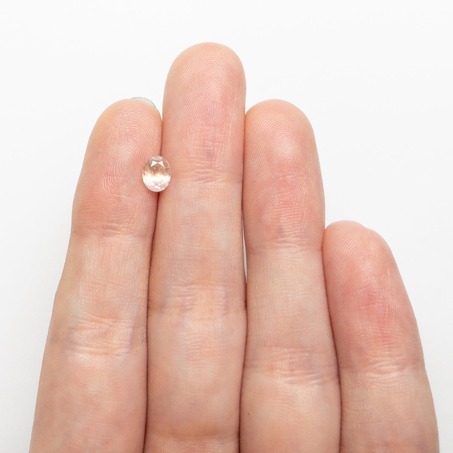 0.60ct 5.78x4.71x2.98mm Oval Brilliant Sapphire 26668-09