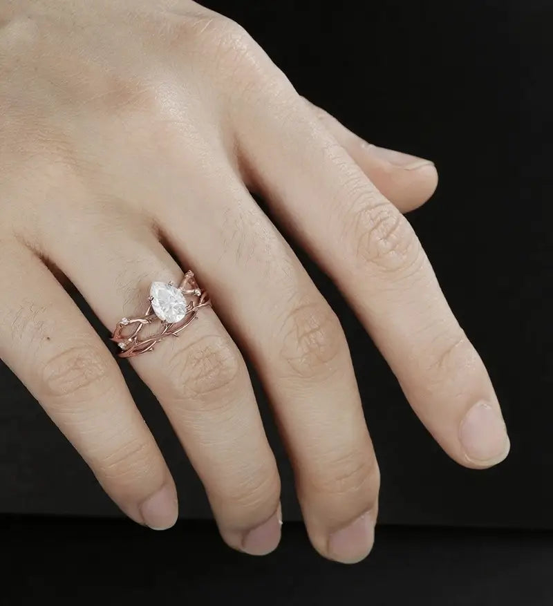 Pear shaped Moissanite Engagement Ring Solid Gold Nature Inspired Diamond Wedding Ring ROSE WHITE YELLOW Gold Promise Anniversary Bridal Ring For Women