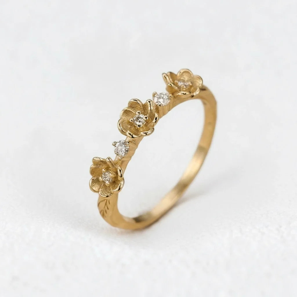 Flora’s Trio | Three Flower Diamond Wedding Band