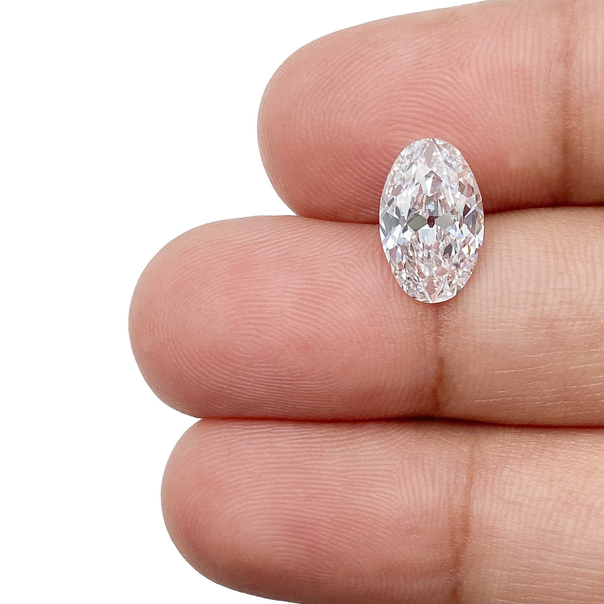 2.26ct | E/VVS2 Oval Shape Old Mine Cut Lab Diamond (IGI)