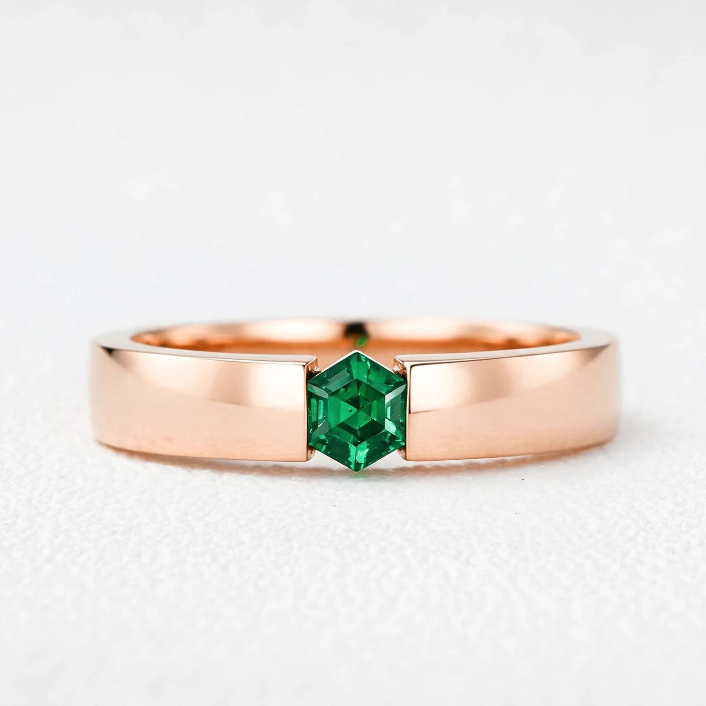 Arthur’s Legacy | Hexagon Emerald Tension Set Men‘s Band