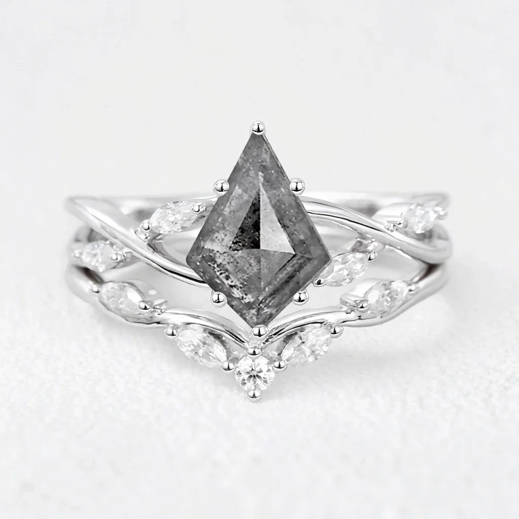 Isadora’s Drift | 1CT Kite Cut Salt & Pepper Diamond Bridal Set 2pcs