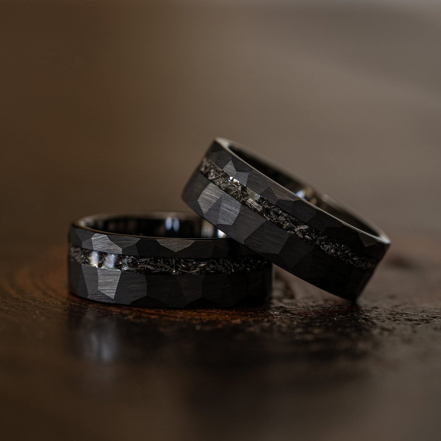 8mm tungsten men's wedding band steel hammered black ring inlaid with broken meteorite