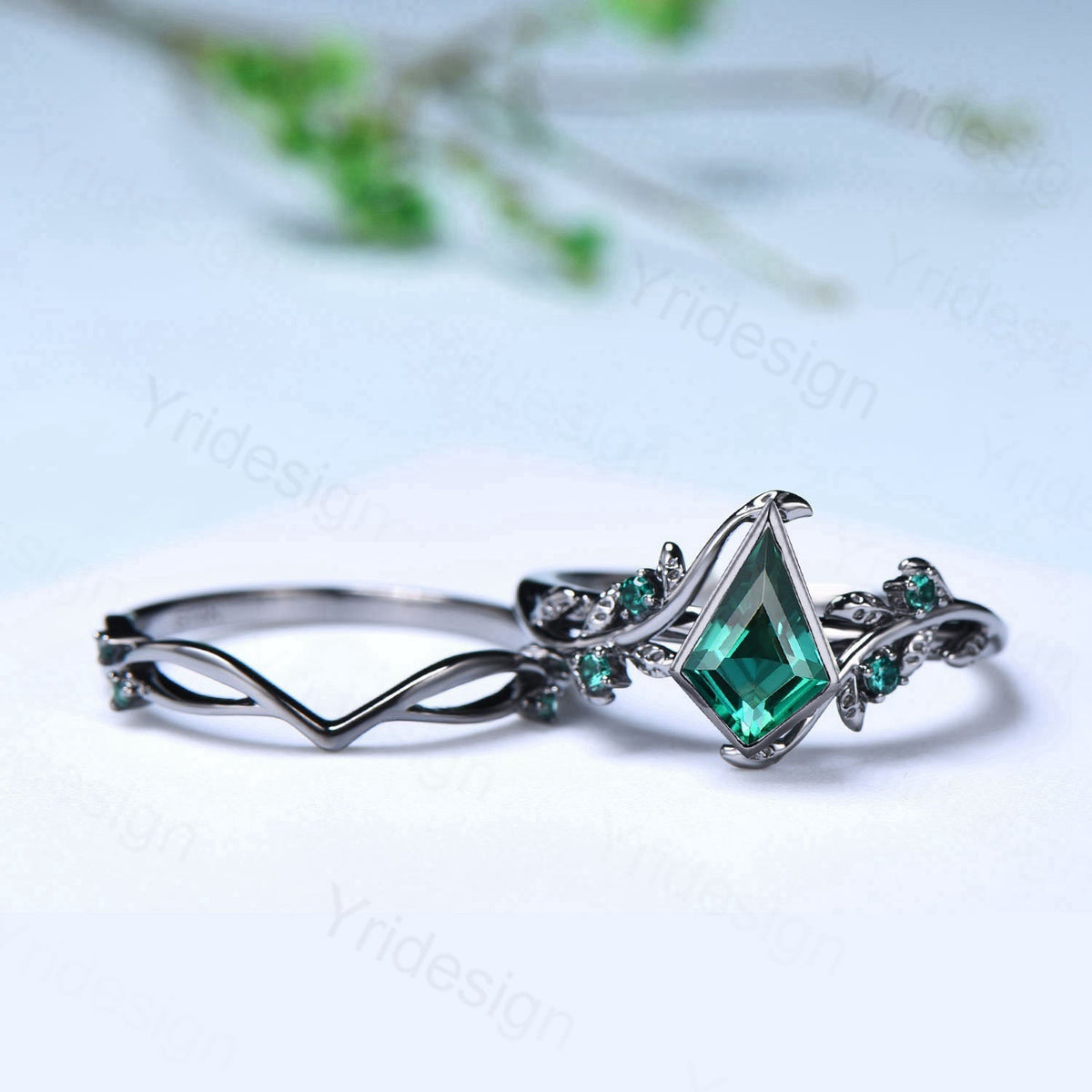 Gothic Forest Vine Kite Cut Emerald Engagement Ring Set | Black Gold & Bezel Wedding Set