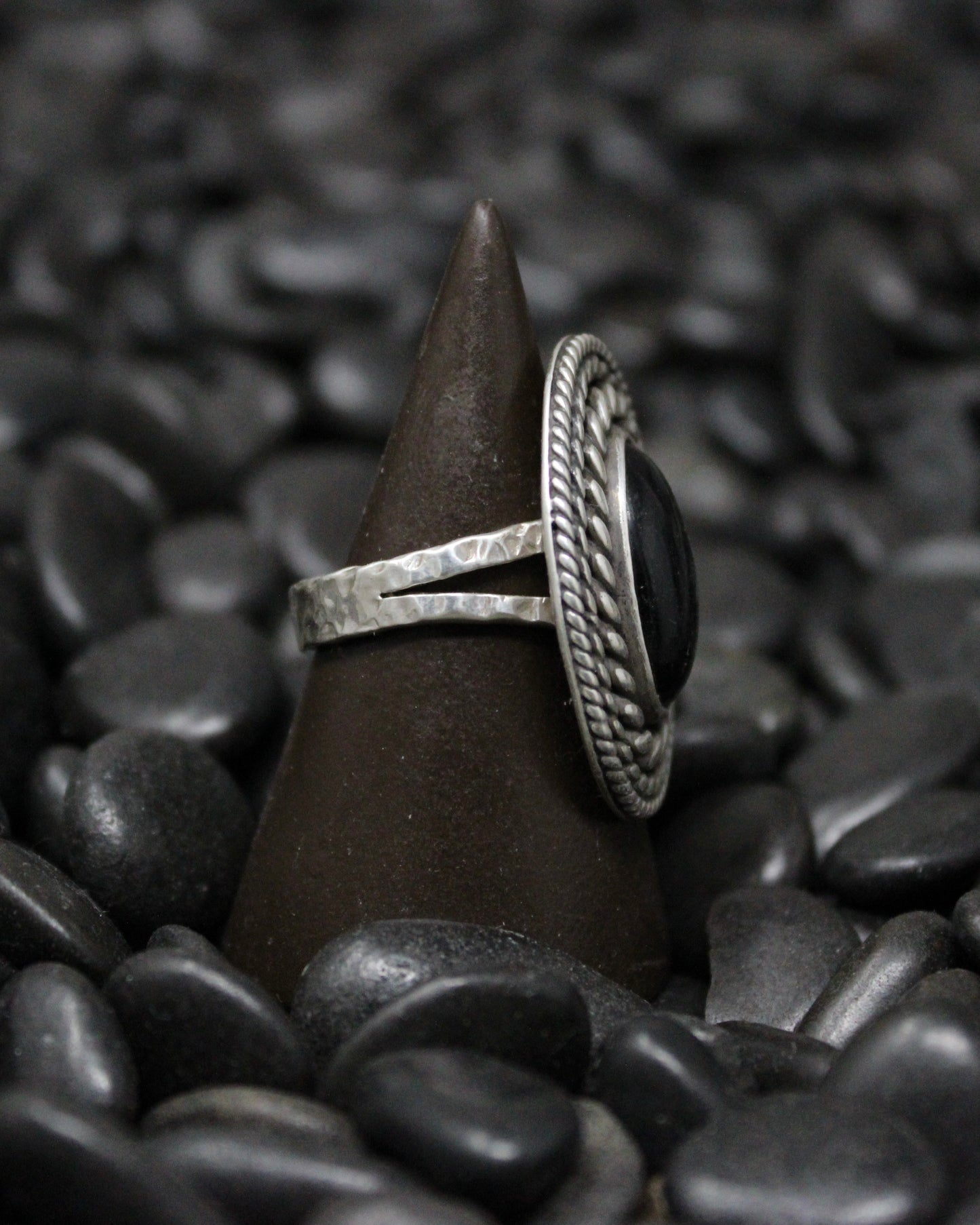 Oval Wrapped Onyx Ring size 8.25