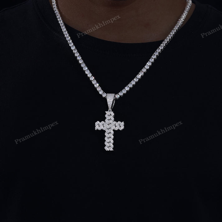 S925 Moissanite Cuban Prong Cross Pendant