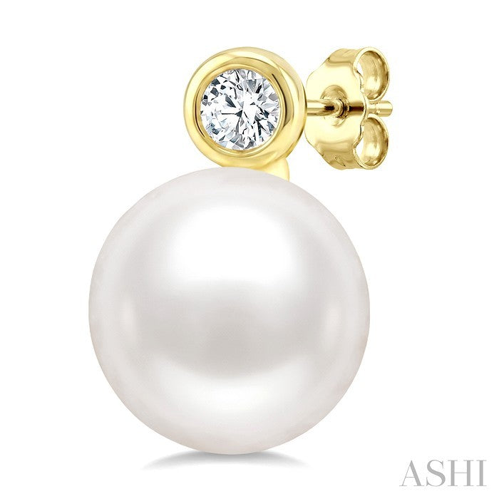 Pearl & Diamond Stud Earrings