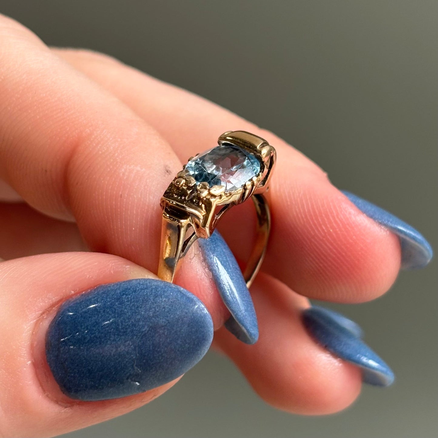 Victorian Aquamarine Ring | 14K Yellow Gold | Vintage