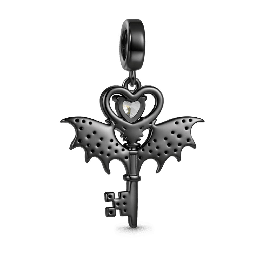 Gnoce Dark Style Bat Wings & Key Charm