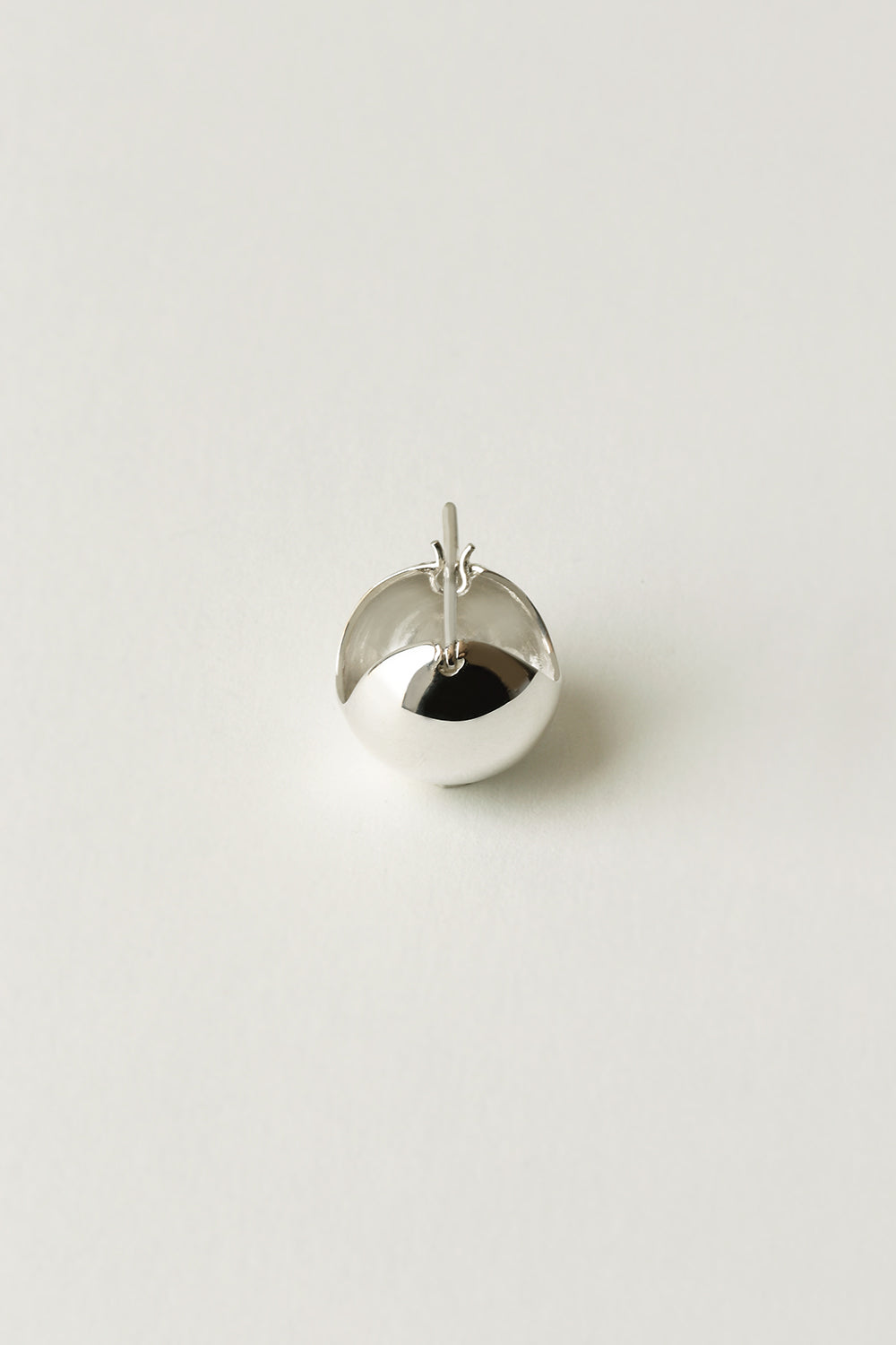 SPHERE EARRING