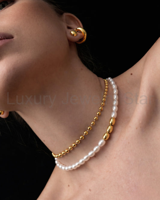 Curve Pearl Choker - image 2