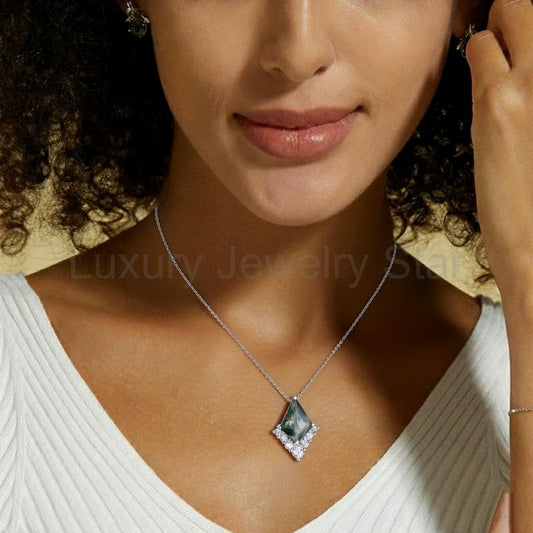 Kite Shape Moss Agate Cluster Necklace - Maris - image 2