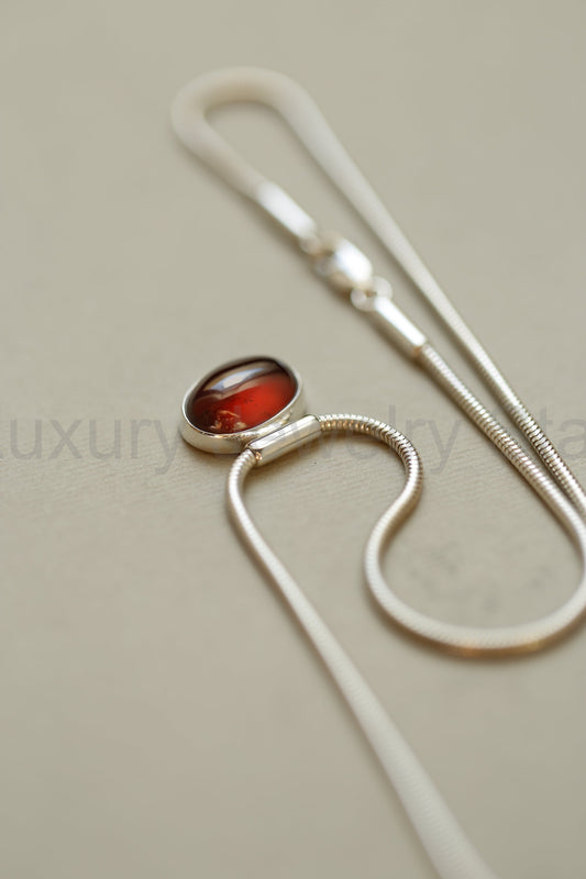 OVAL GARNET NECKLACE - image 2