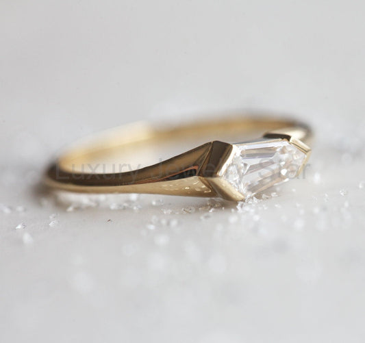 Emory Diamond Ring – Shield Cut Diamond Engagement Ring - image 2