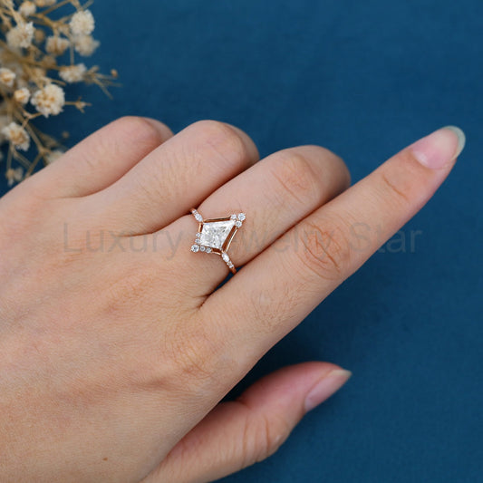 1.0CT~5.0CT Kite cut Cluster Lab Grown Diamond Halo Engagement Ring - image 2