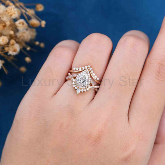 1.0CT~5.0CT Pear cut Lab Grown Diamond Halo Bridal Set - image 2