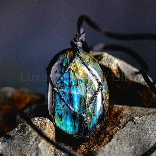 Dragons Heart Labradorite Necklace - image 2