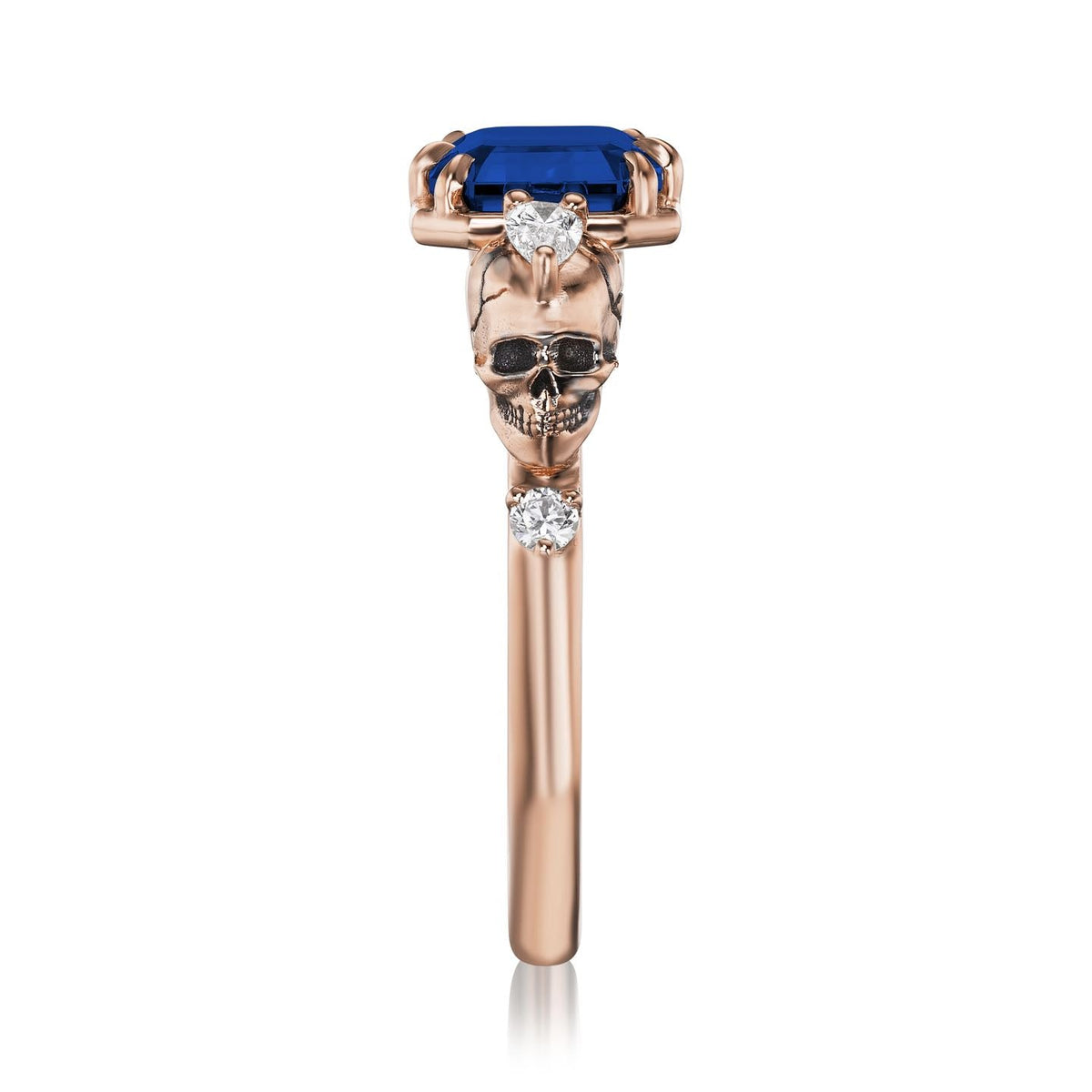 ・JULIET・Radiant Blue Sapphire, Skulls (3.1ctw)