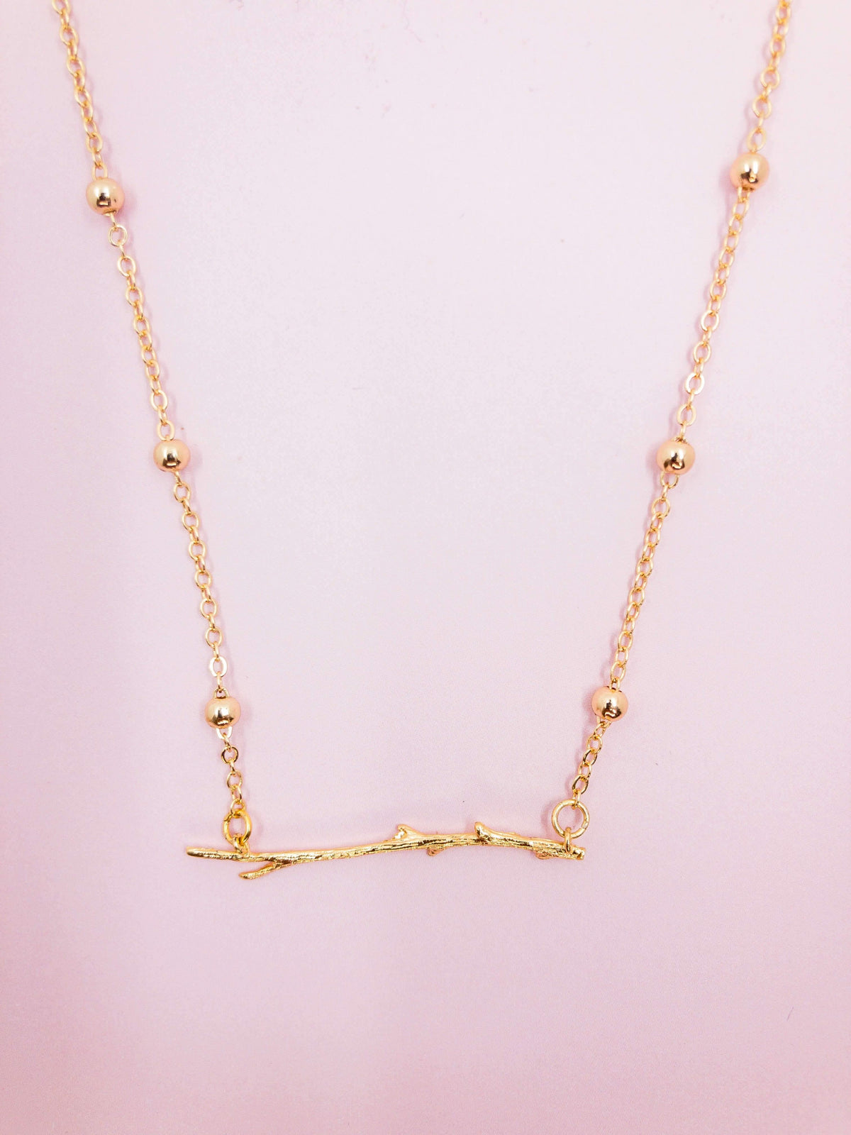 LOU necklace