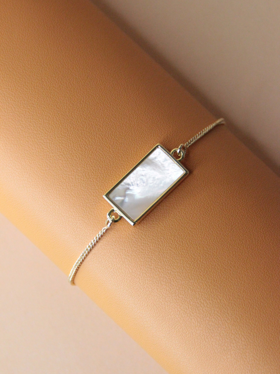 PAULA bracelet - Bohemian style mother-of-pearl charm
