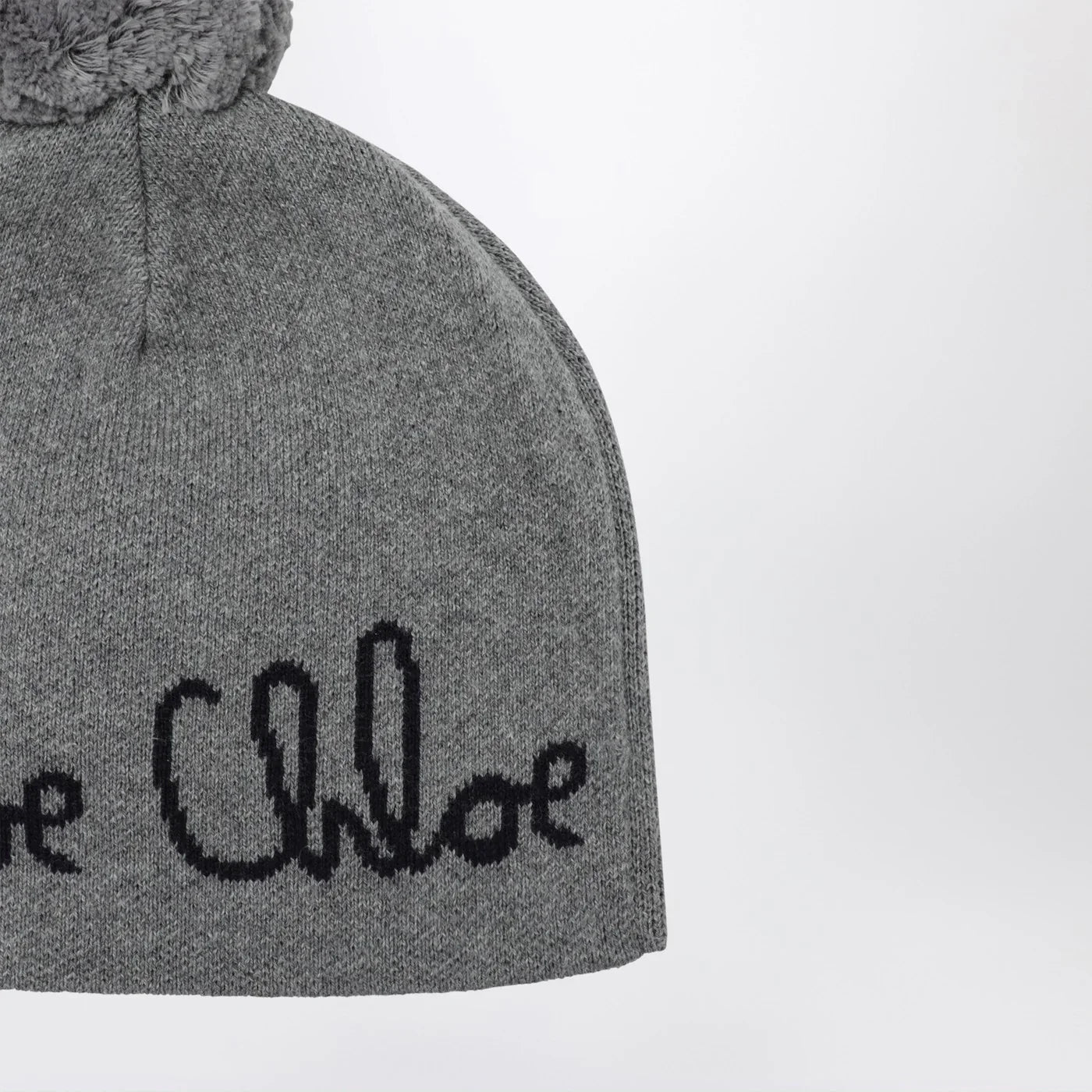 Chloé - Grey pom-pom beanie with logo
