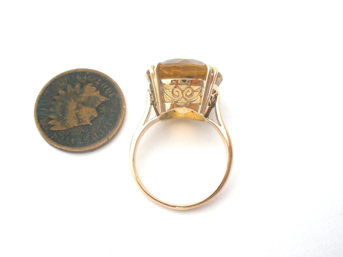 Citrine Ring 10K Gold Size 7 Vintage