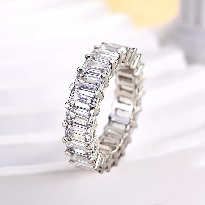 Sumptuous 925 Sterling Silver Emerald Cut Wedding Ring