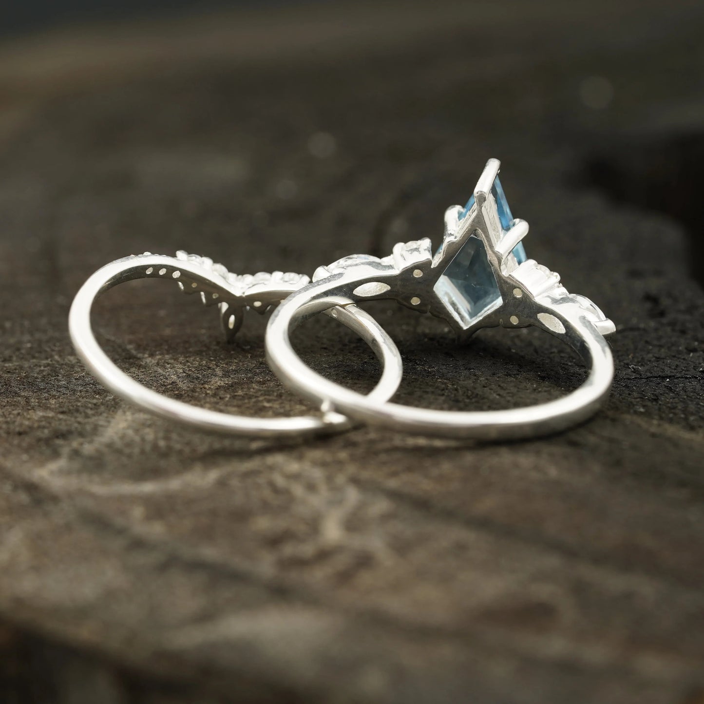 Kite Aquamarine White Gold Engagement Ring Set