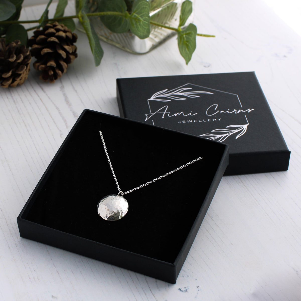 Hammered silver disc necklace