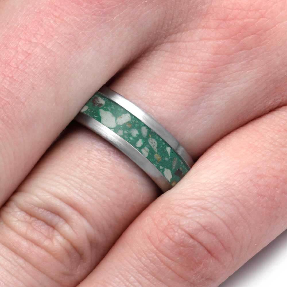 Green Memorial Ring with Ashes and Enamel