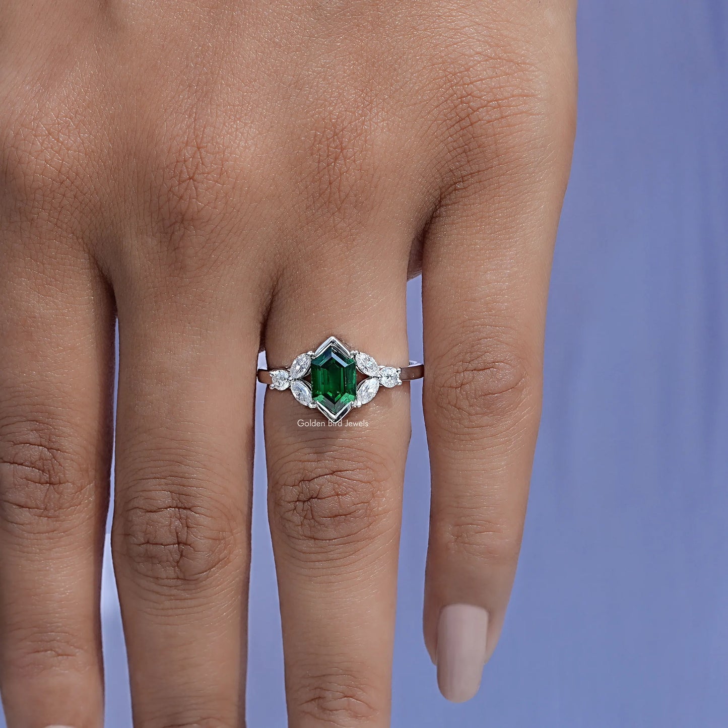 Emerald Green Hexagon Cut Gemstone Ring