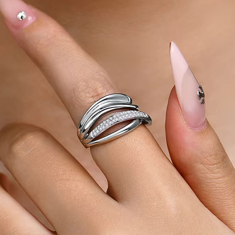Fashion Moissanite Multiple Crossover Interlocking Wedding Band Ring