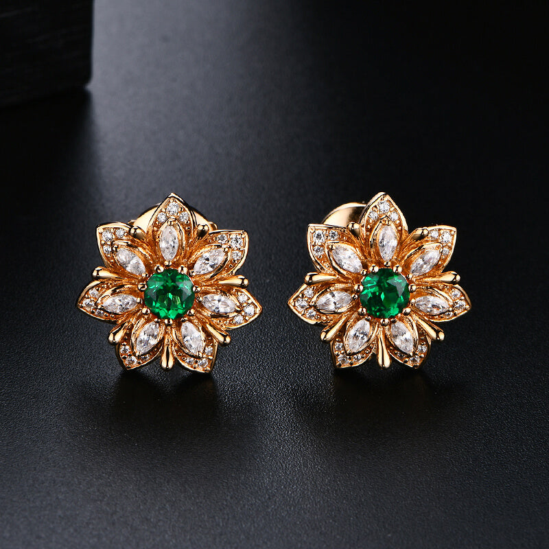Flower Round Emerald Stud Earrings In Sterling Silver