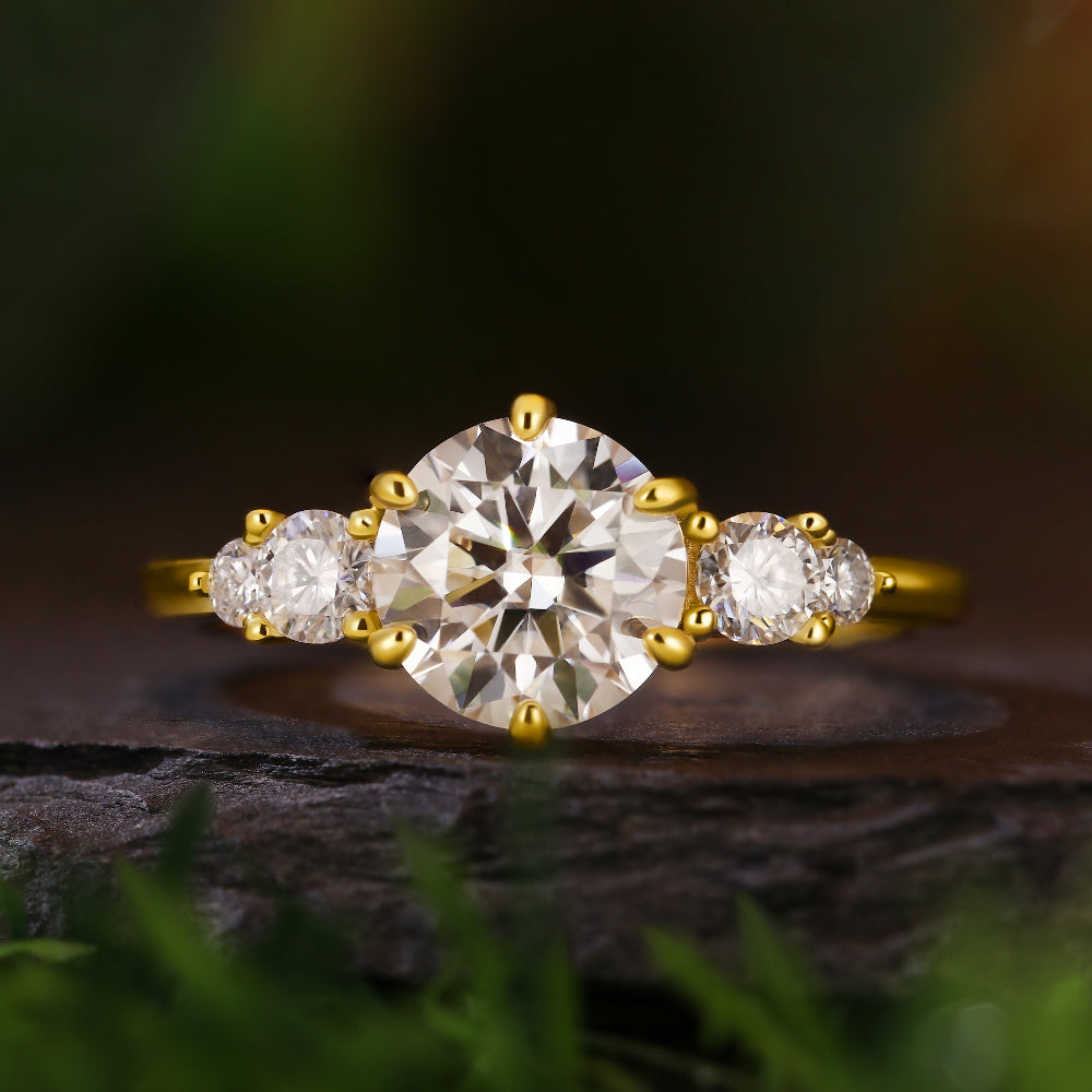 1.6CT Round Cut Moissanite Vintage-Inspired Engagement Ring
