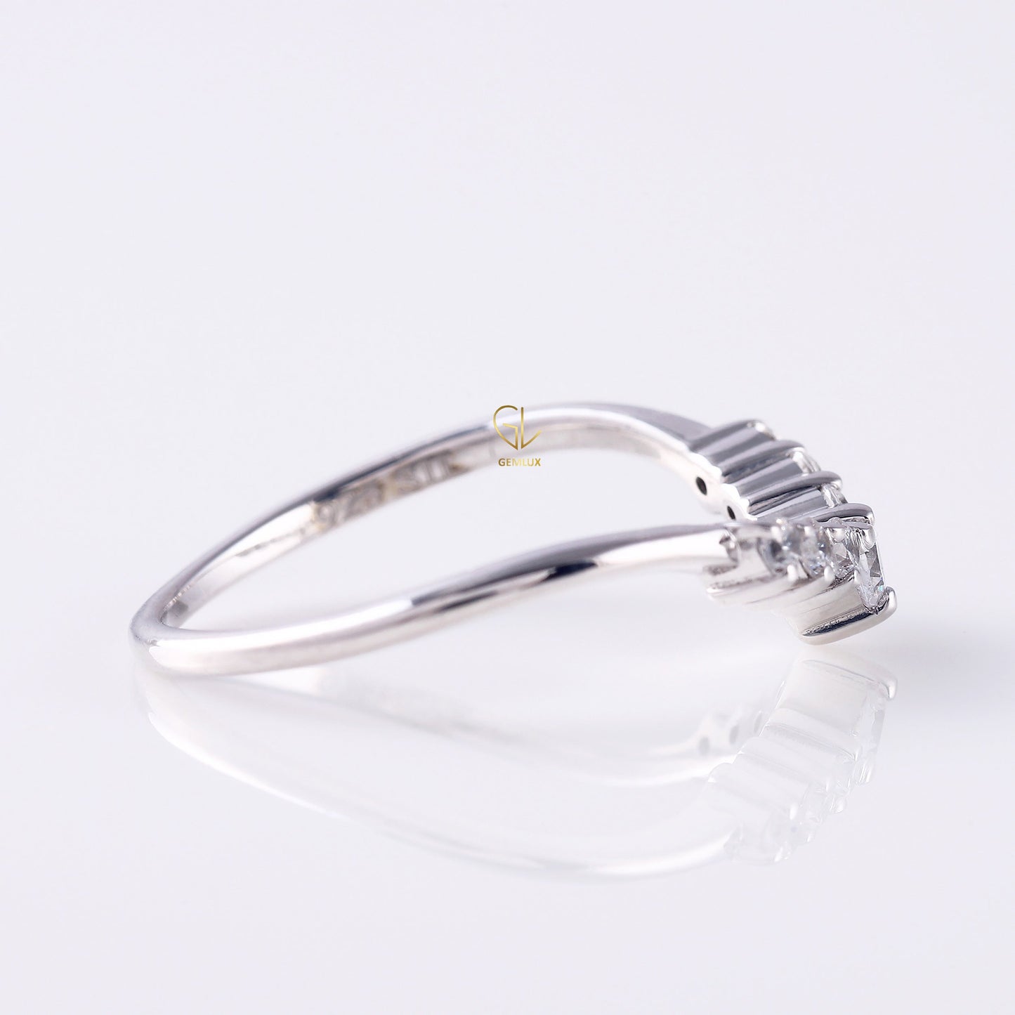 Seven Stone Curved Moissanite Wishbone Ring